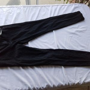 black jean